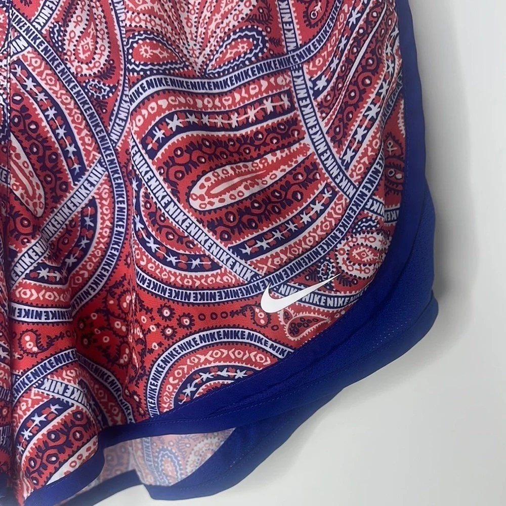 Nike Dri Fit Women's Paisley Print Shorts - Blue and Red size S EUC